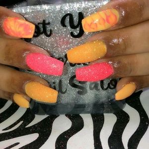 Meet your Posher, Lashay